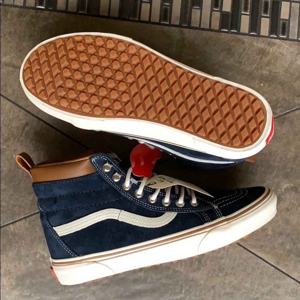 VANS SK8-Hi Mte Dress Blues/Marshmallow men’s - Picture 3 of 16